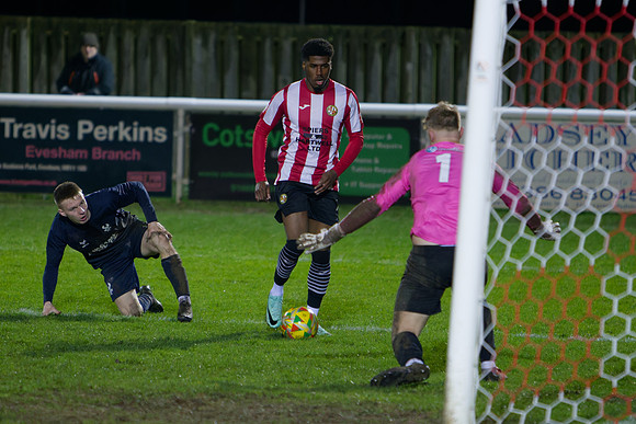 24021301_041